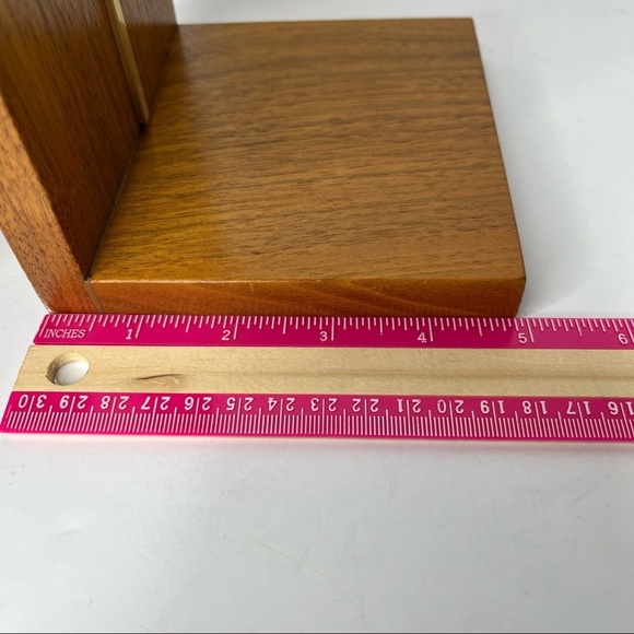 Mid-Century Modern Pair of Wooden Bookends with Gold Plated Religious Cross - Picture 10 of 13